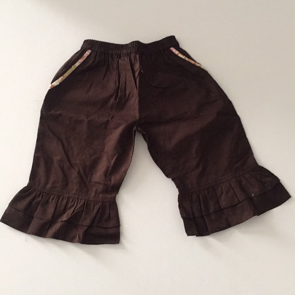 SOLD: Ga Ga Chic Ruffled Pants